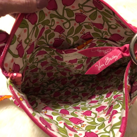 Vera Bradley Hipster - Picture 3 of 4